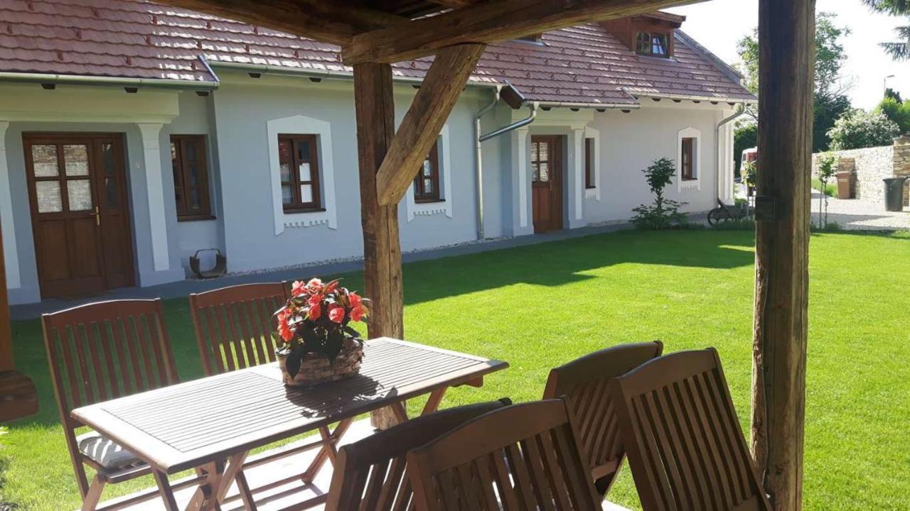 Arácsi Vendégház Balatonfüred Exterior foto